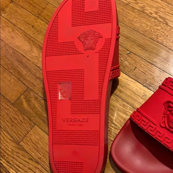 Versace slides - Picture 2 of 3